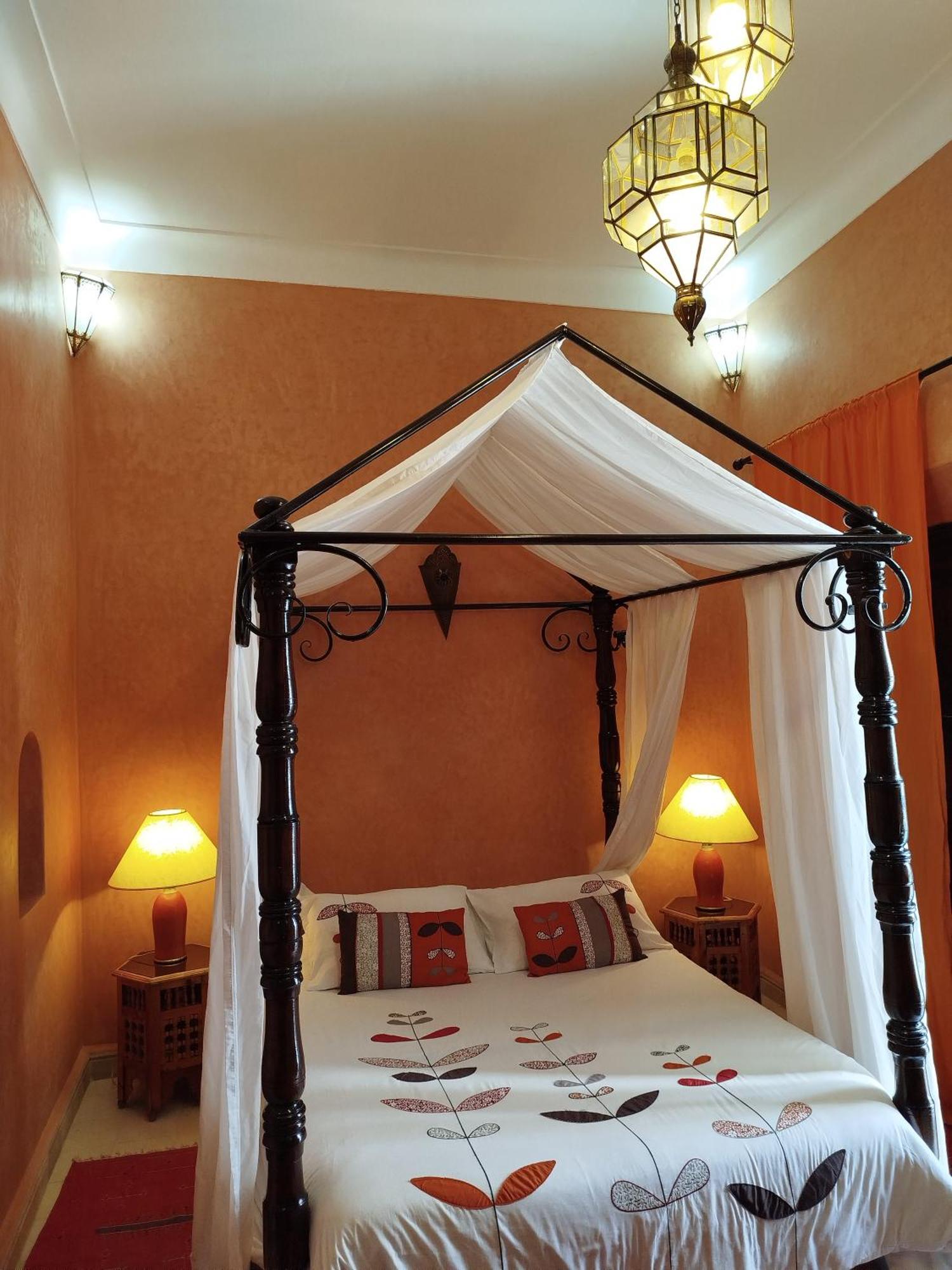 Riad Les Trois Mages Marrakesh Exteriör bild
