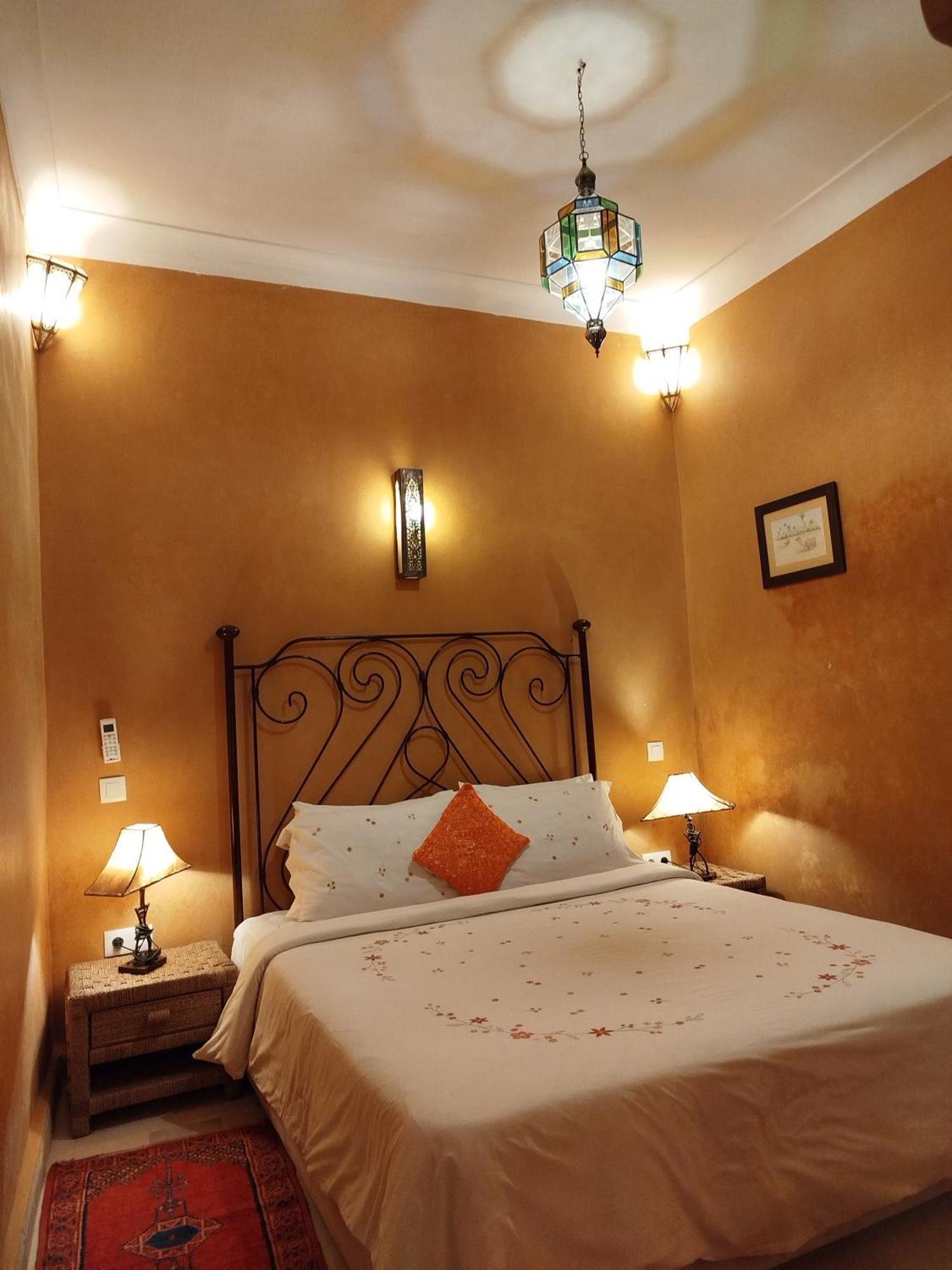 Riad Les Trois Mages Marrakesh Exteriör bild
